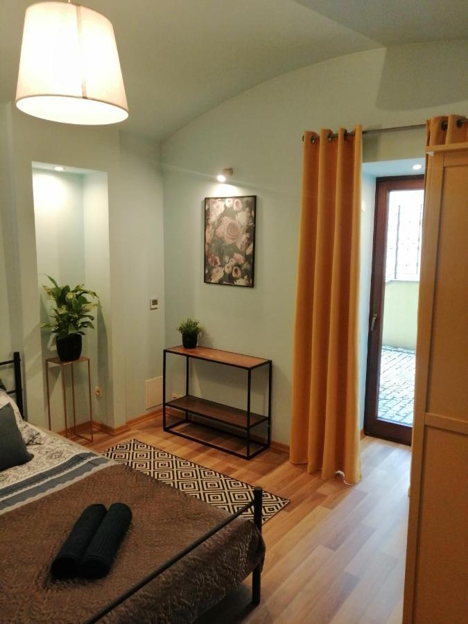Apartament Pod Wawelem Cracóvia Exterior foto