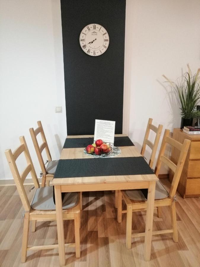 Apartament Pod Wawelem Cracóvia Exterior foto