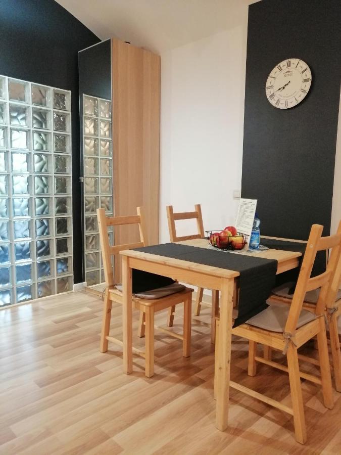 Apartament Pod Wawelem Cracóvia Exterior foto